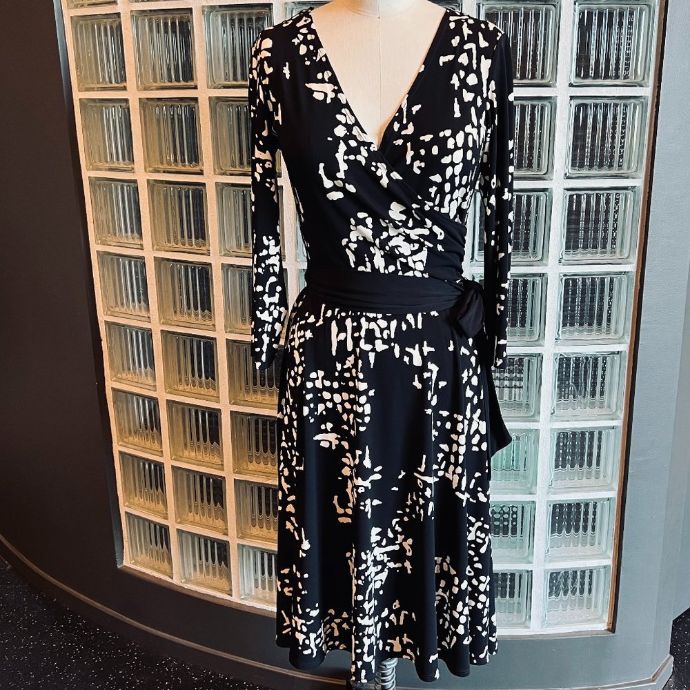 Donna Morgan Day to Evening dress